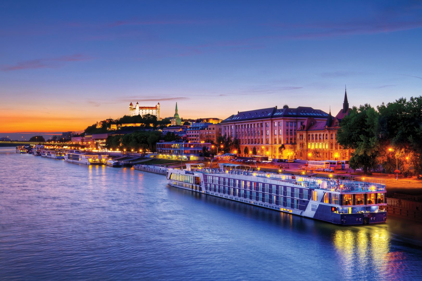 Tours & Wine Luxury European Wine River Cruises